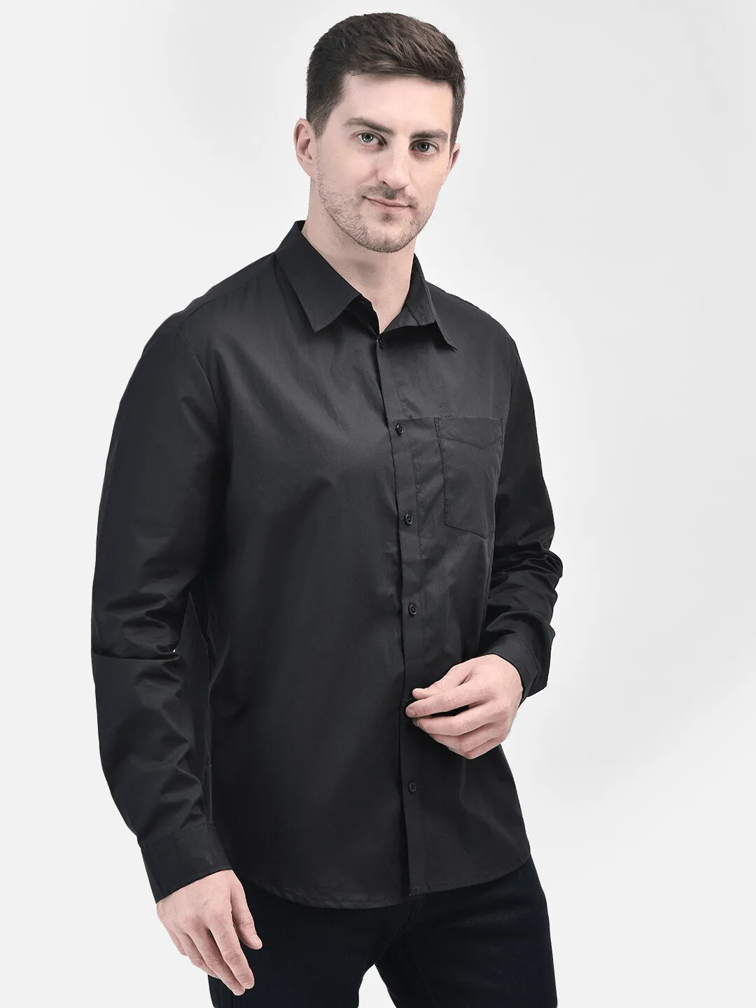 CLASSIC BLACK SHIRT