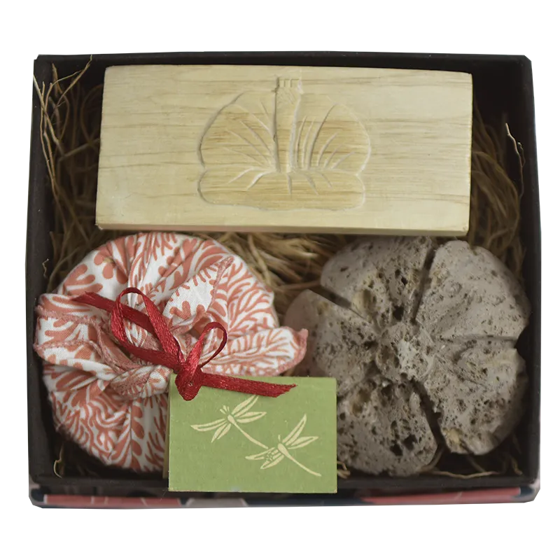 Coral Navy Pumice Flower Box Gift Set