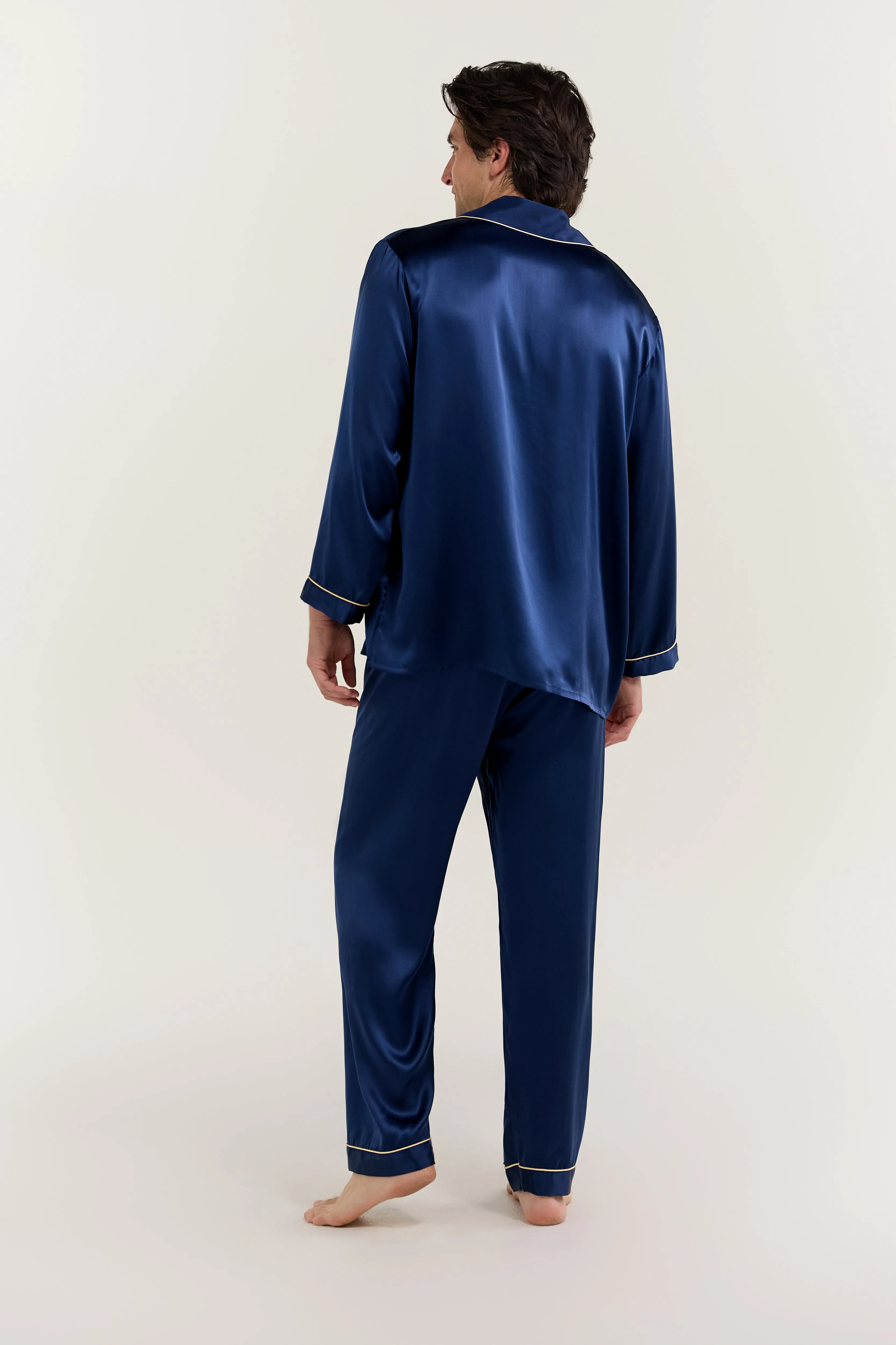 Men’s Long-Sleeve Silk Pajamas Set In Navy Blue