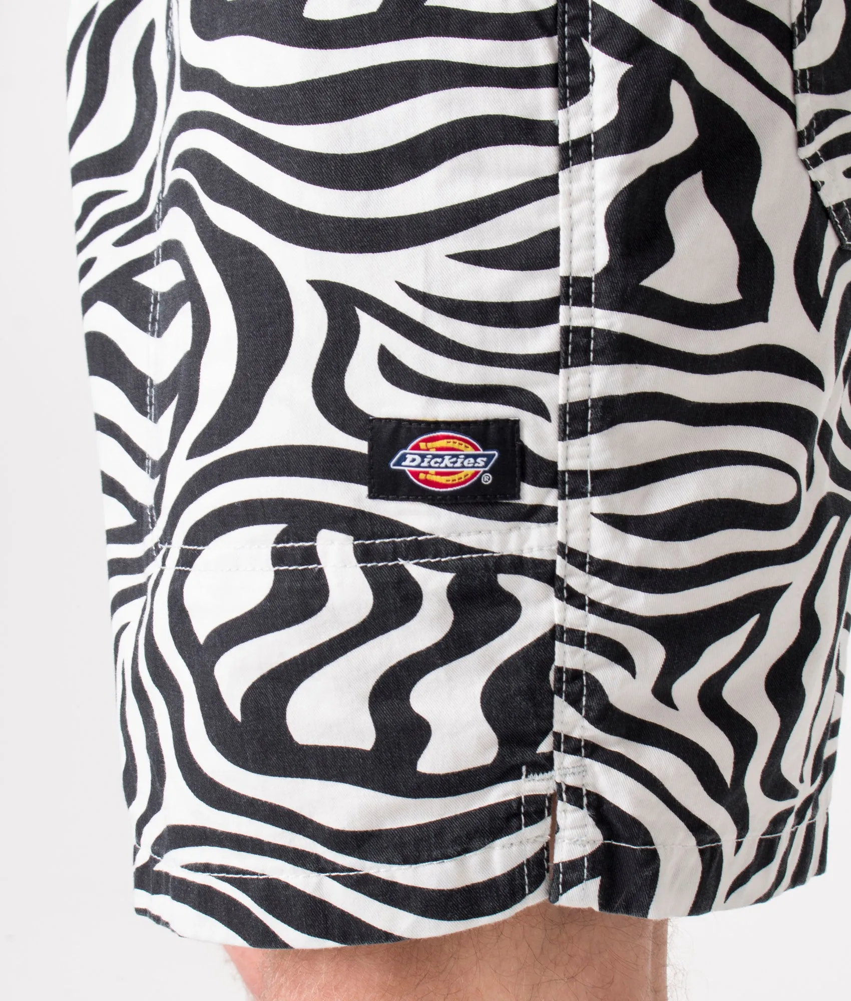 Relaxed Fit Leesburg Shorts