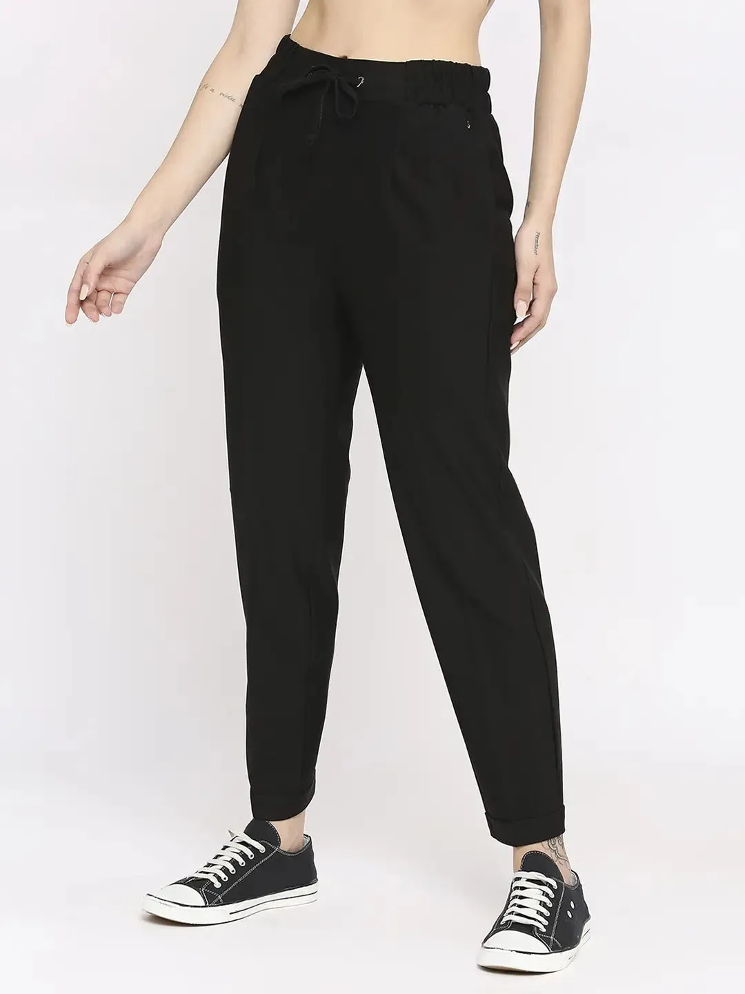 Spykar Women Black Blended Regular Fit Mid Rise Joggers Trackpant