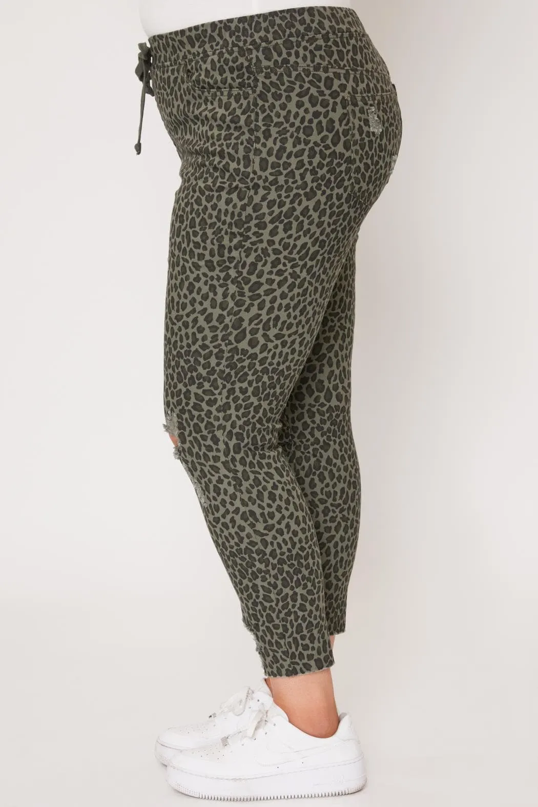 Women's Plus Size High Rise Ankle Jogger