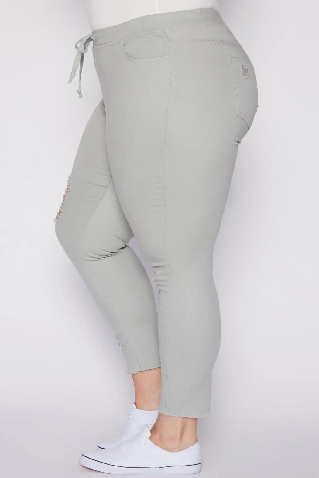 Women's Plus Size High Rise Ankle Jogger