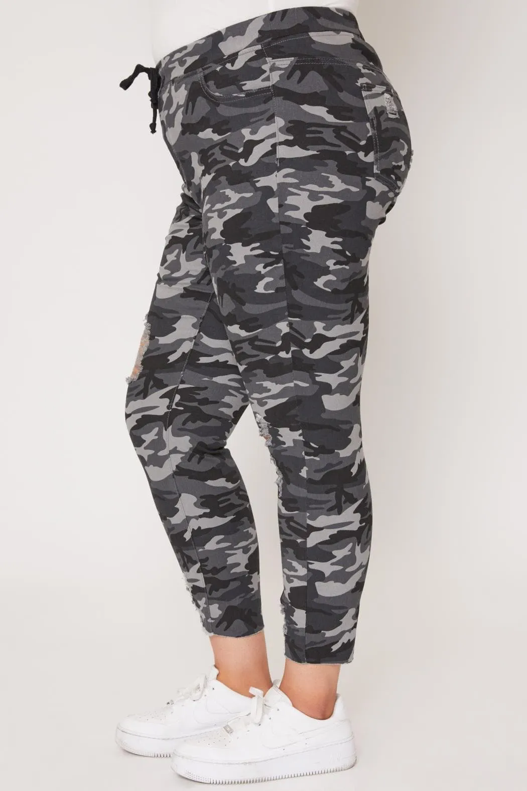 Women's Plus Size High Rise Ankle Jogger